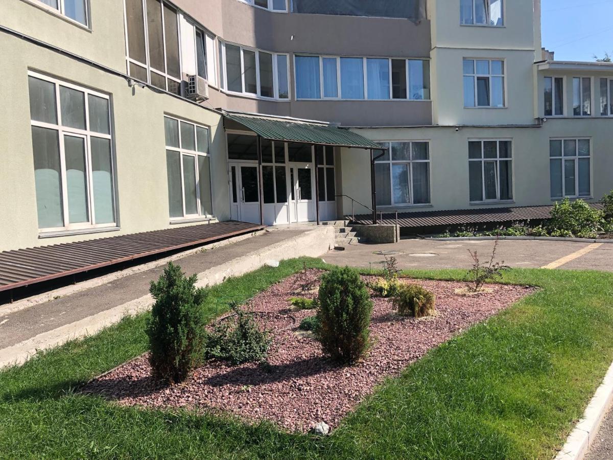 Apartment Alla Чернигов Экстерьер фото
